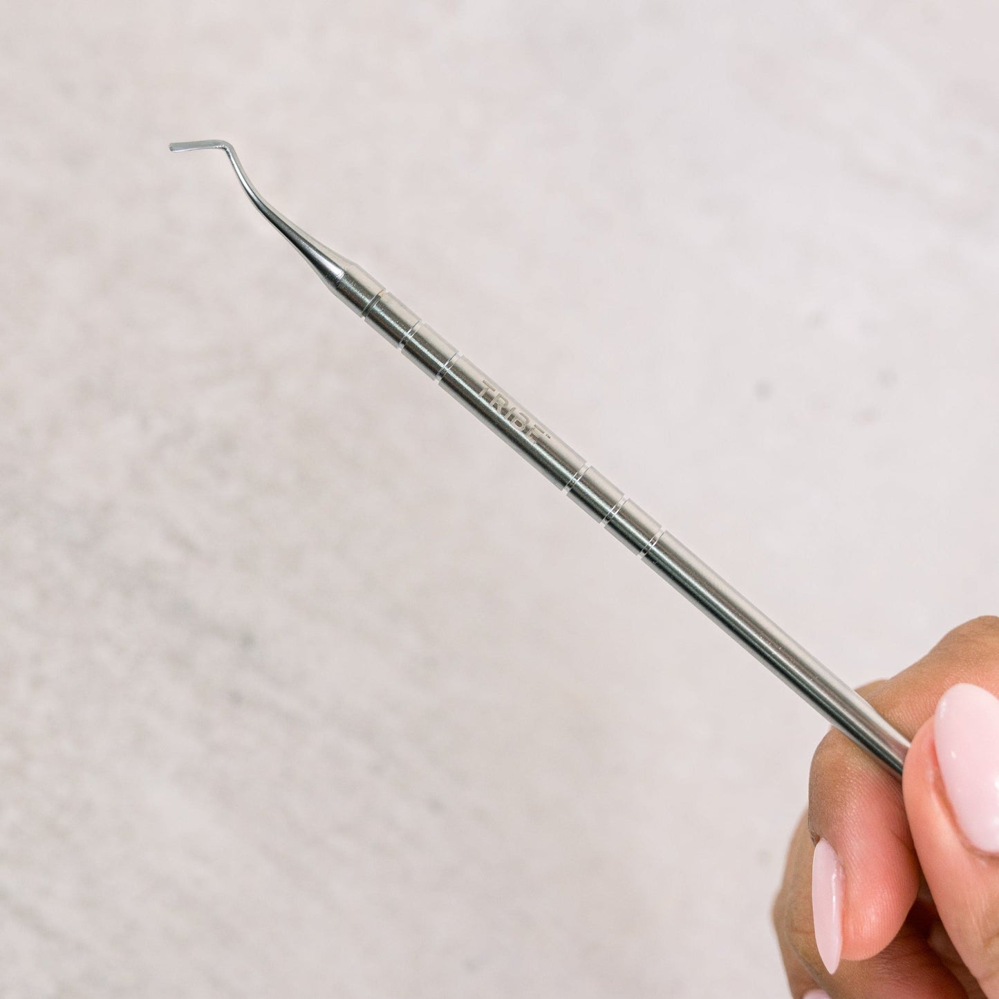 MATT SILVER CUTICLE CURETTE