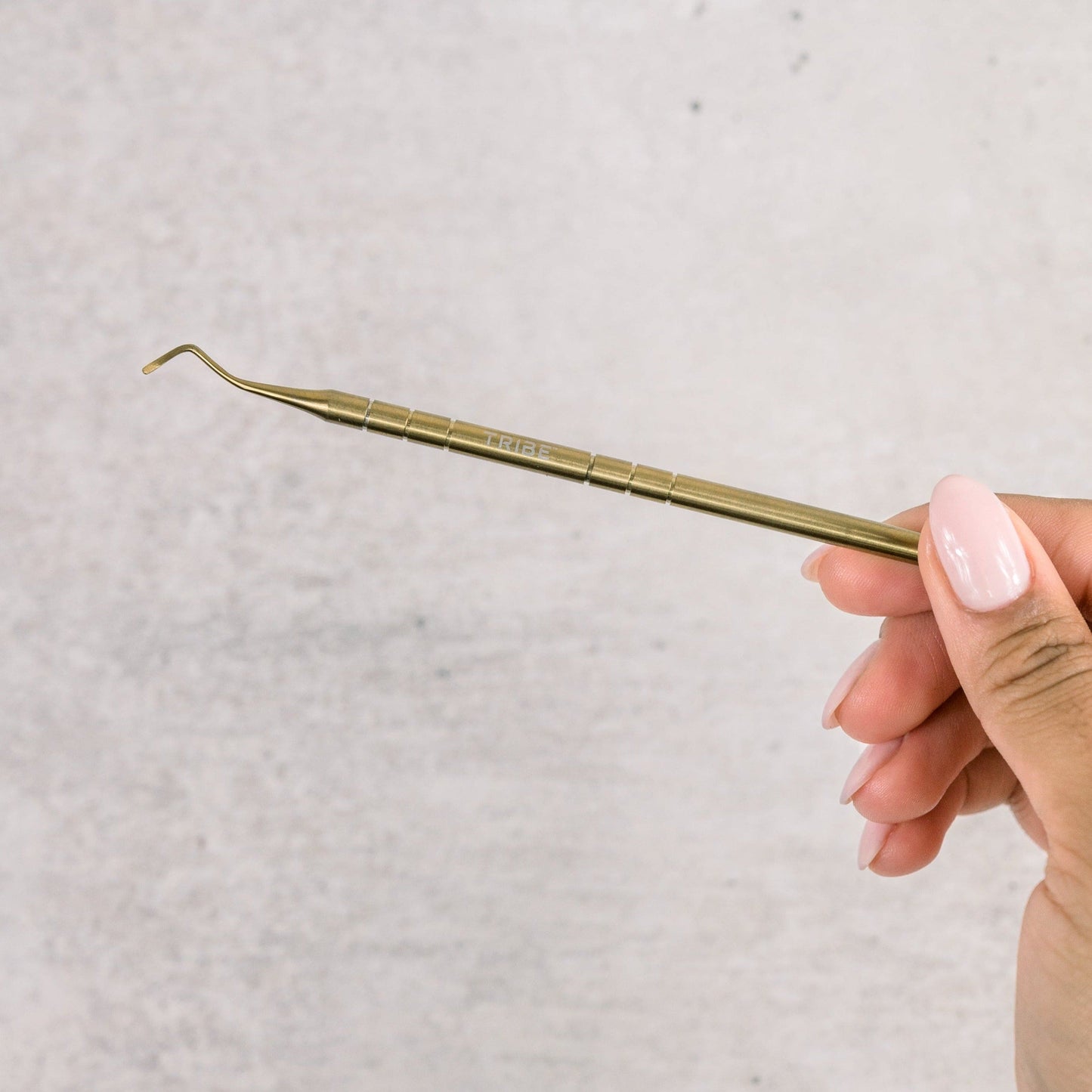 MATT GOLD CUTICLE CURETTE