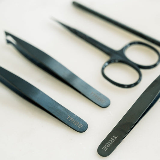 BLACK EDITION PROFESSIONAL BROW TOOL KIT