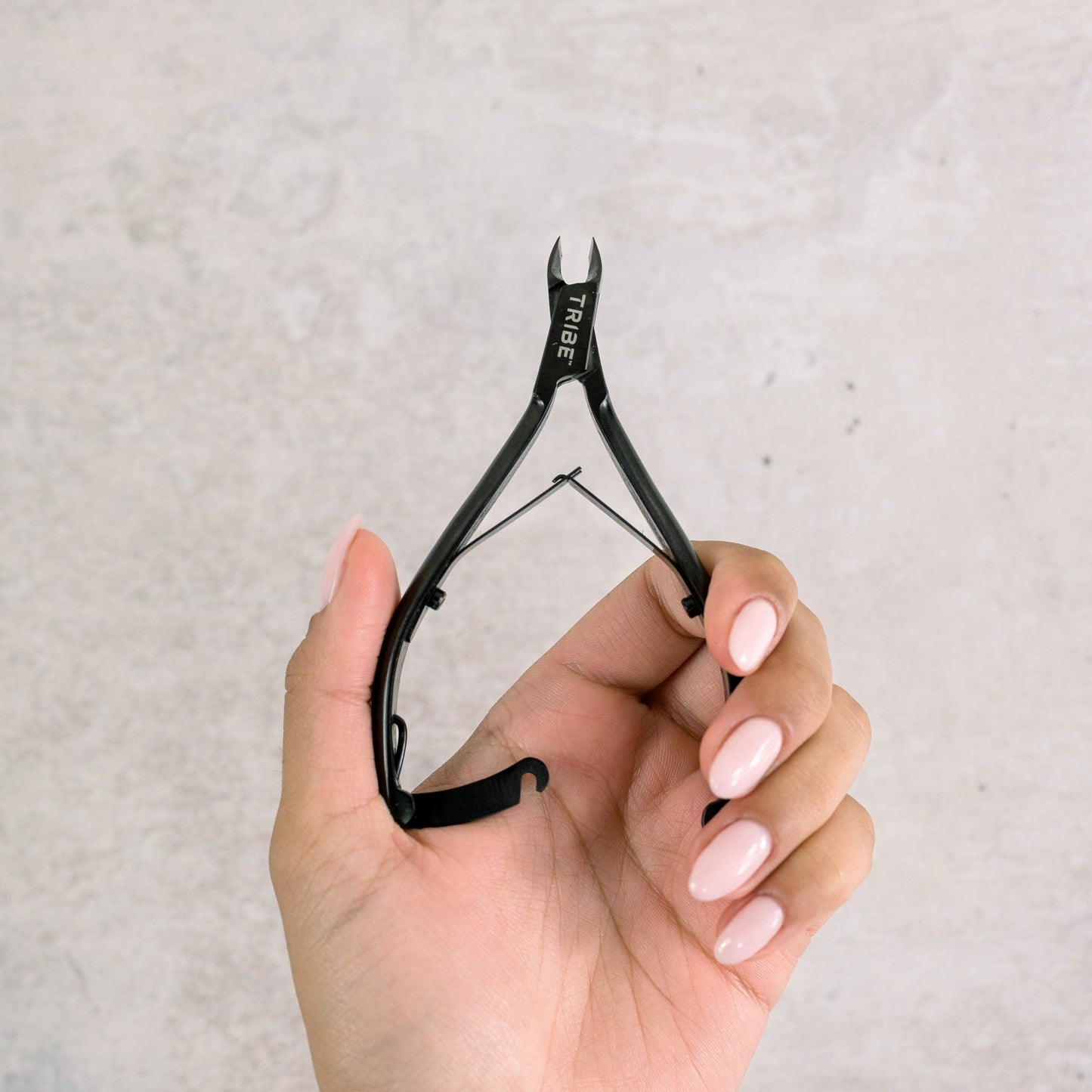 MATT BLACK CUTICLE NIPPER